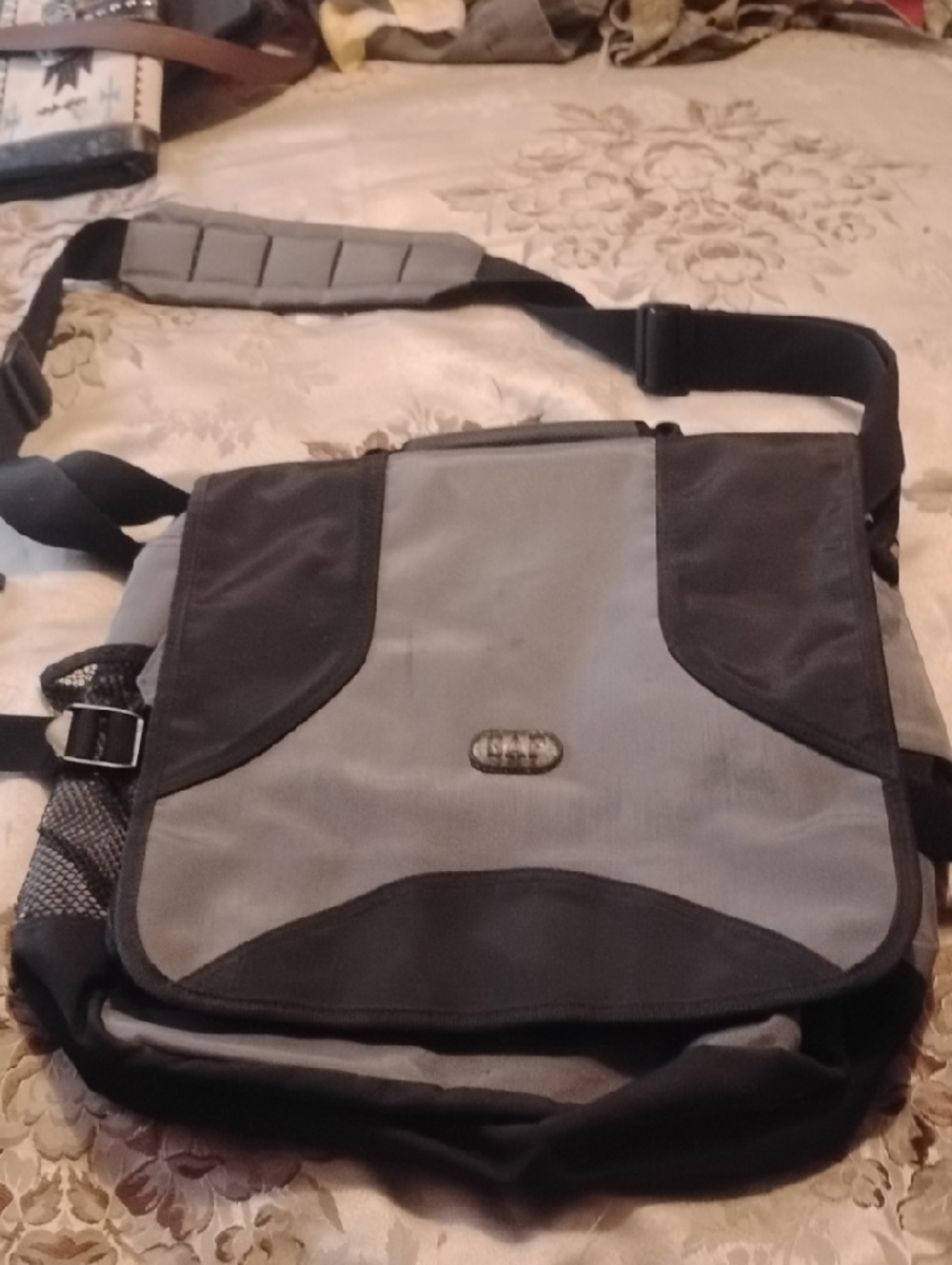 Gap Laptop Pack